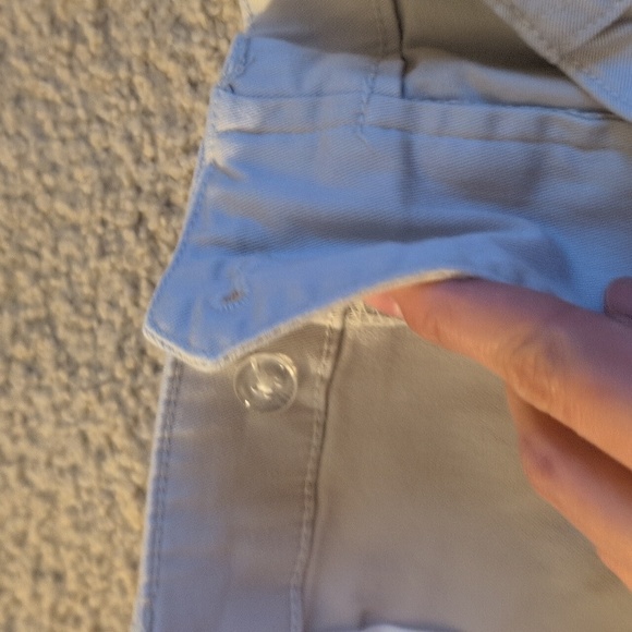 Lands' End Light Beige Khaki Bermuda Shorts Size 18 - Picture 4 of 5